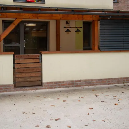 Appartement S Terasou Zvolen